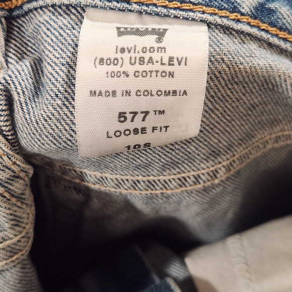 Levi's Blue Jeans with Pink and Red Accents - Picture 6 of 6